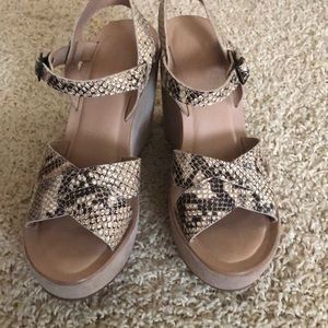 Kork-Ease Wedges